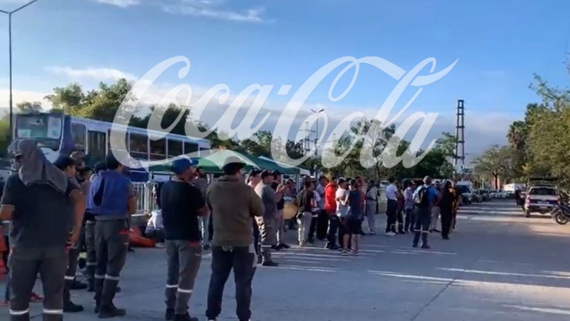 Despidos masivos en Coca Cola: dejaron 400 familias sin su fuente de ingresos