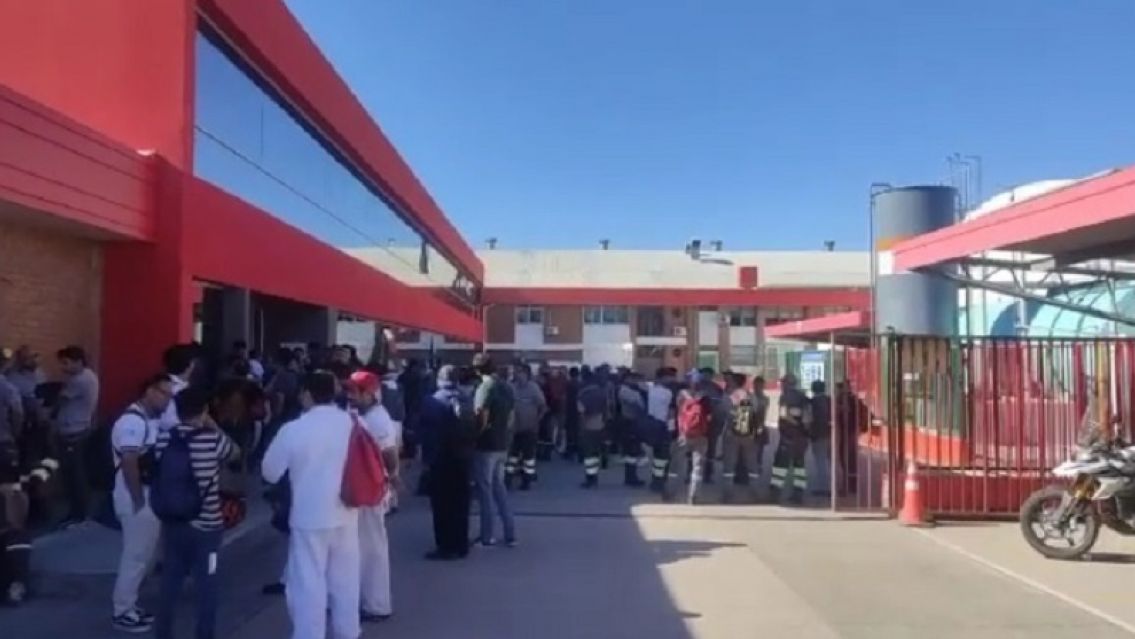 Tensión en Coca Cola: el comunicado de la empresa en medio del conflicto