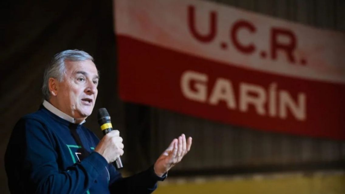 Morales chicaneó a Cristina Fernández: "Bajó de un plato volador"