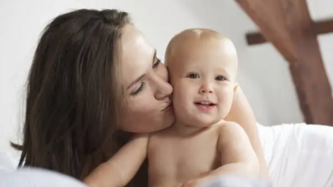 La mejor edad para ser madre: las revelaciones de un estudio