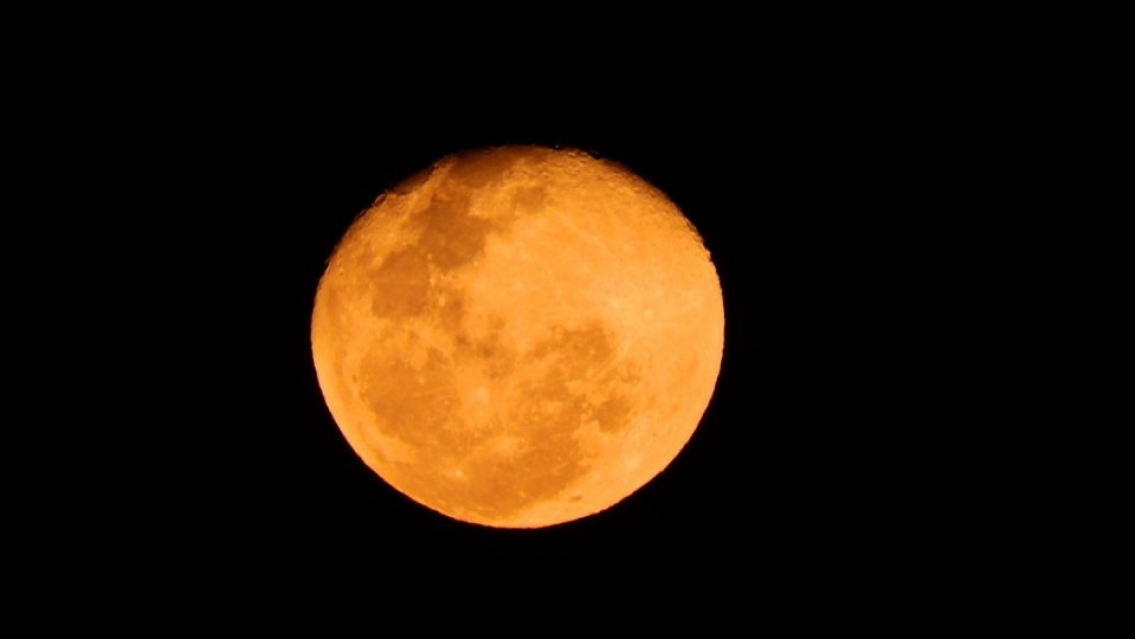 Fen�meno de la Luna de Fresa en Sagitario, qu� hacer hasta el 10 de junio
