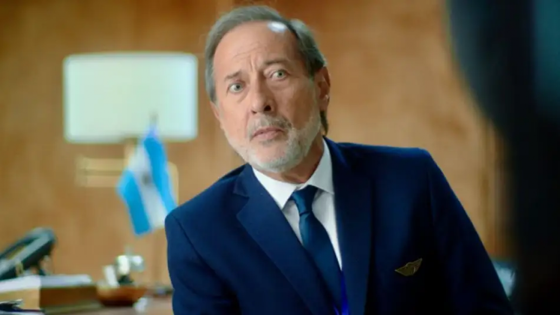 Se subió al pony. Escrachan a Guillermo Francella por "mala onda" con la prensa y con la gente