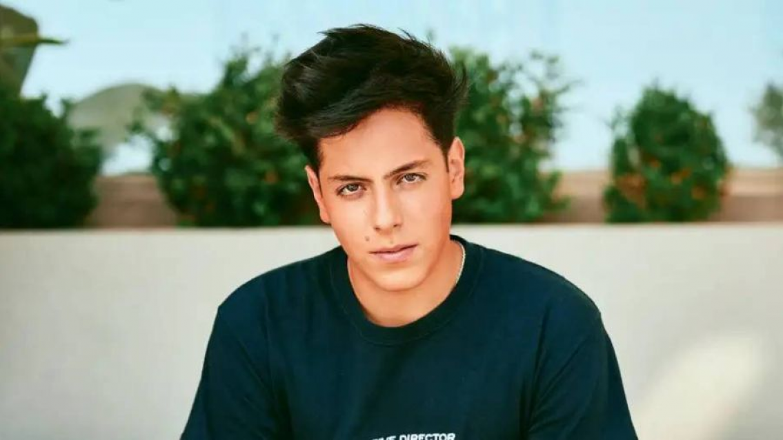 Este es el hijo m�s chico de Carlos Menem, cambi� su DNI y ahora se llama as�