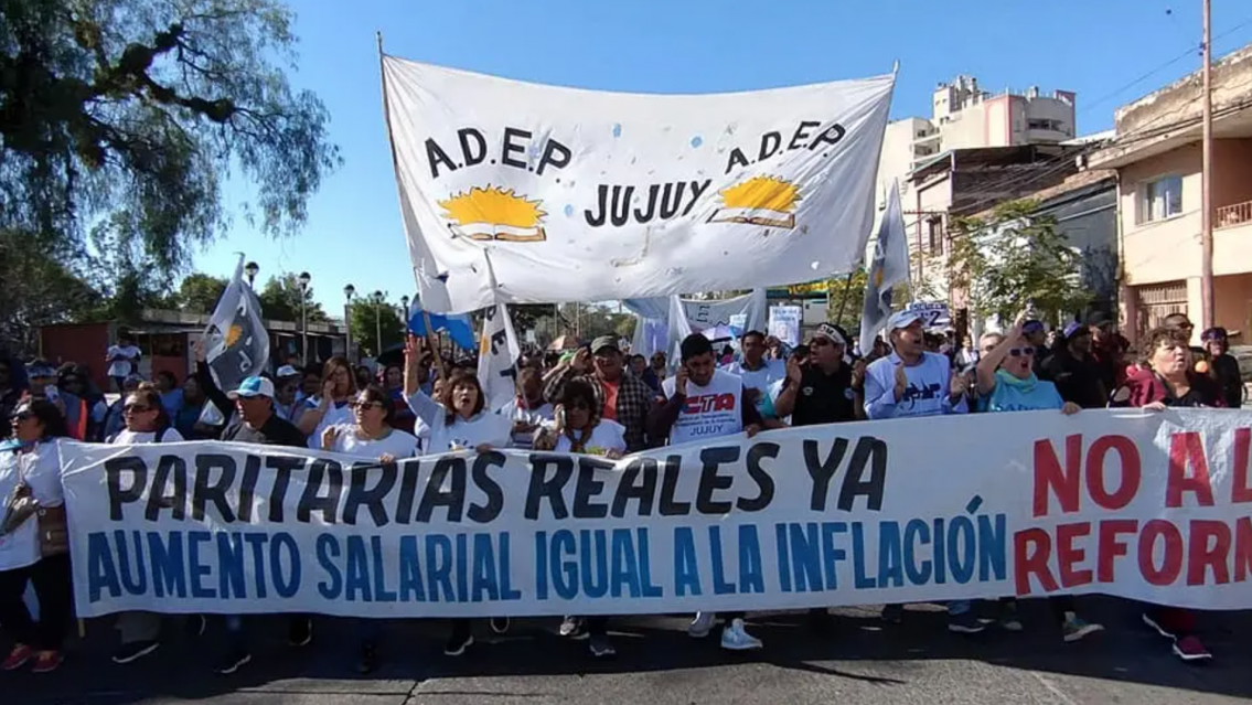 Docentes jujeños seguirán de paro el lunes