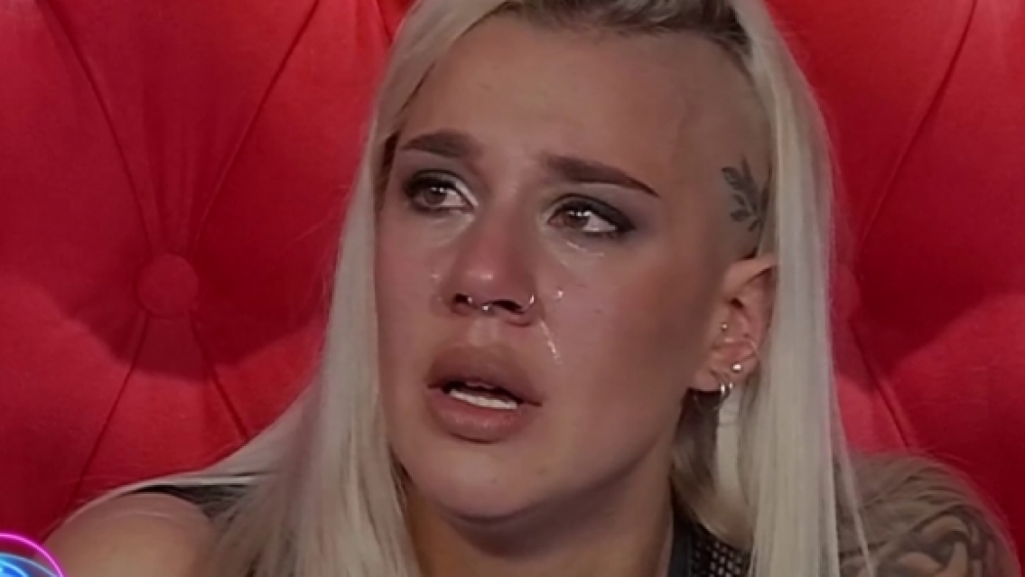 P�simo momento de La Tora de Gran Hermano: "mereces m0rirte"