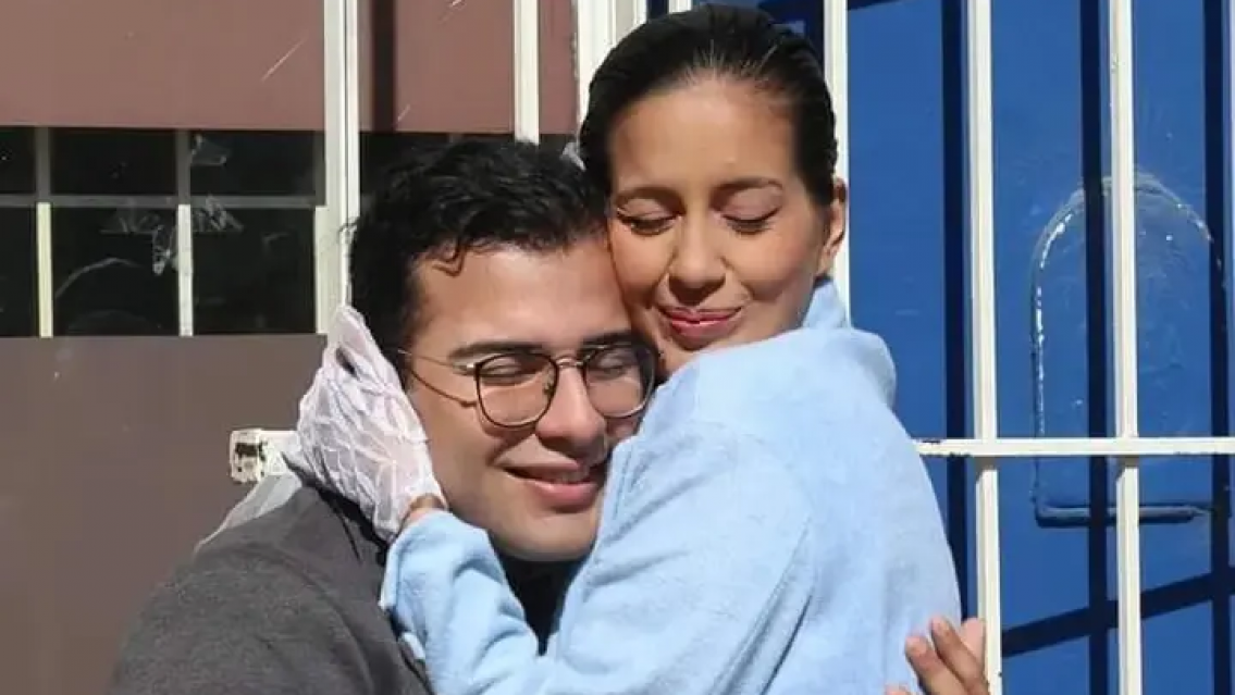 Grave denuncia sobre uno de los hombres de Capitanich: femicidio y entierro en un campo