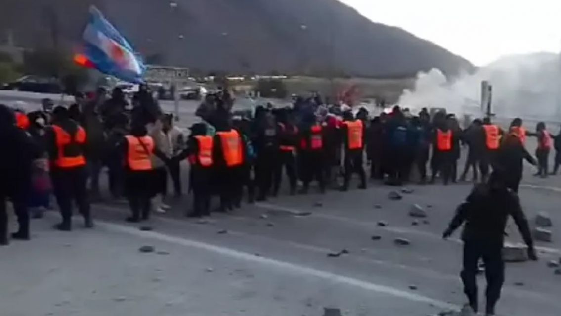 Brutal represión contra jujeños en Purmamarca