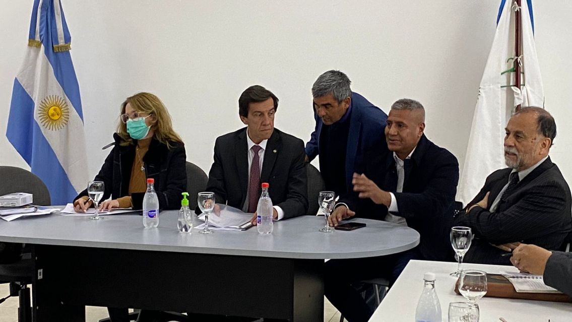 Tras las elecciones, vuelve la discusi�n salarial en Jujuy con la docencia