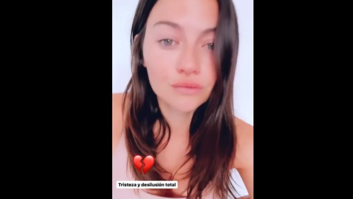 Sofía Jujuy rompió en llanto al ver las fotos de su novio a los besos con otra