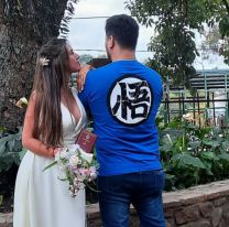 Es fan&aacute;tico de Dragon Ball y le propuso casamiento a su novia con la ropa menos pensada: "Te elijo"