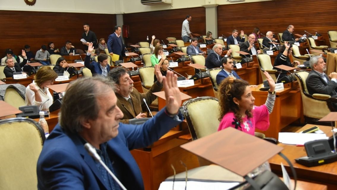 [AHORA] Diputados juje�os tratar�n la Ley de Propiedad Comunitaria