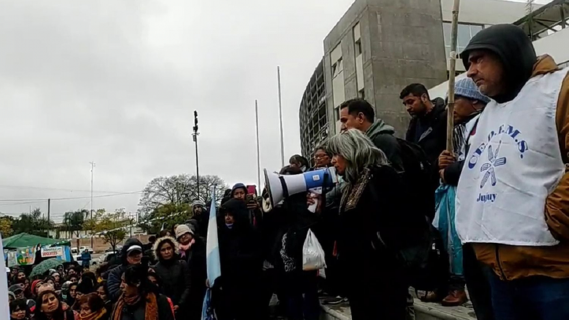 Termin� la reuni�n entre el gobierno de Jujuy y los gremios docentes pero no hubo acuerdo 