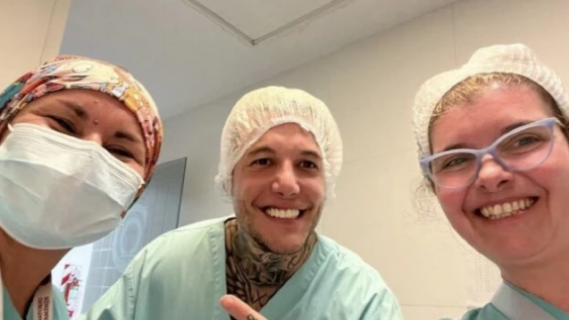 "Bienvenida emperatriz", naci� la hija de Alex Caniggia y Melody Luz. El tarot lo predijo