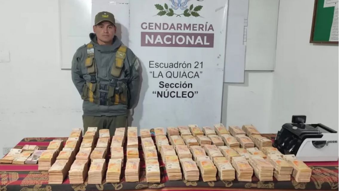 Detuvieron a un conductor que transportaba m�s de 28 millones de pesos por la ruta 9