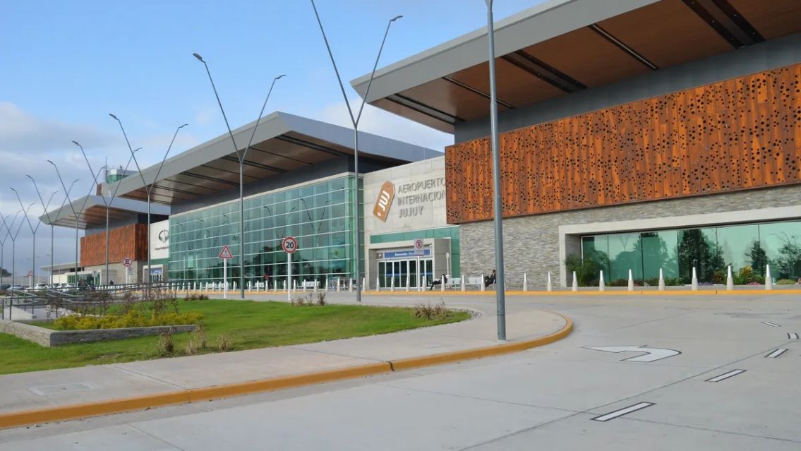 Anuncian paro en aeropuertos de todo el país y podría haber demoras en los vuelos