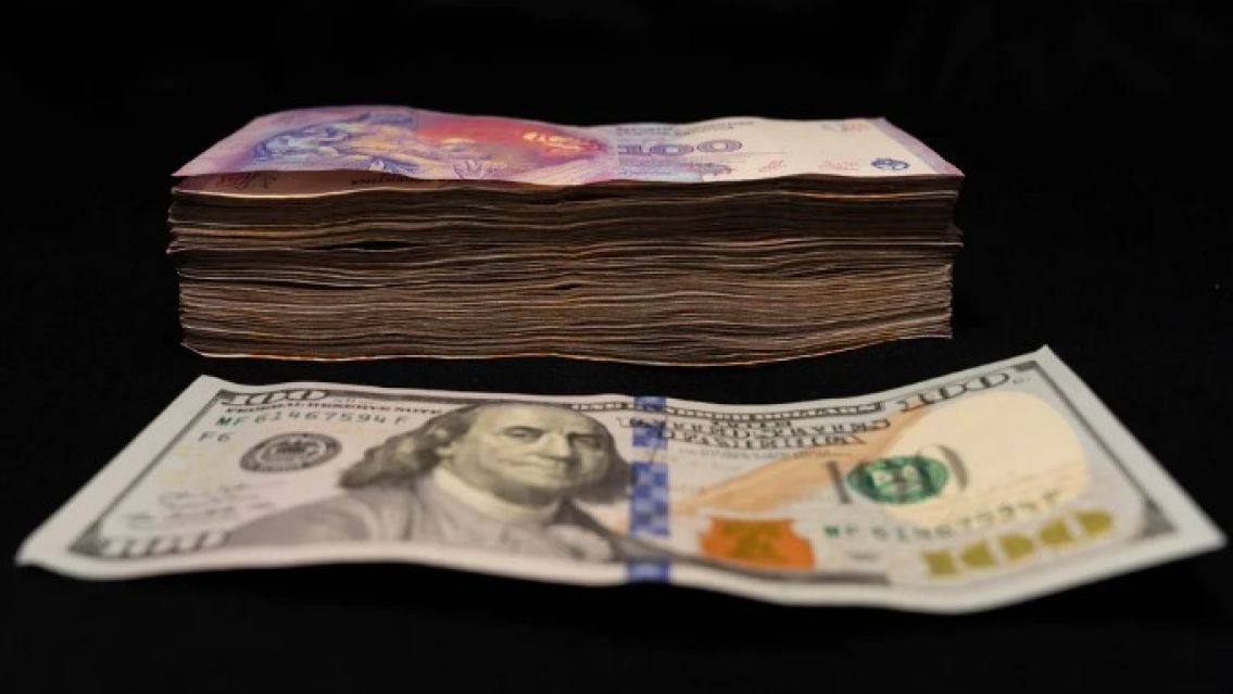 Ranking: el peso argentino es la moneda que m�s se devalu� desde que empez� el a�o