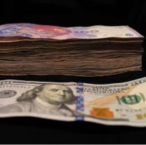 Ranking: el peso argentino es la moneda que más se devaluó desde que empezó el año