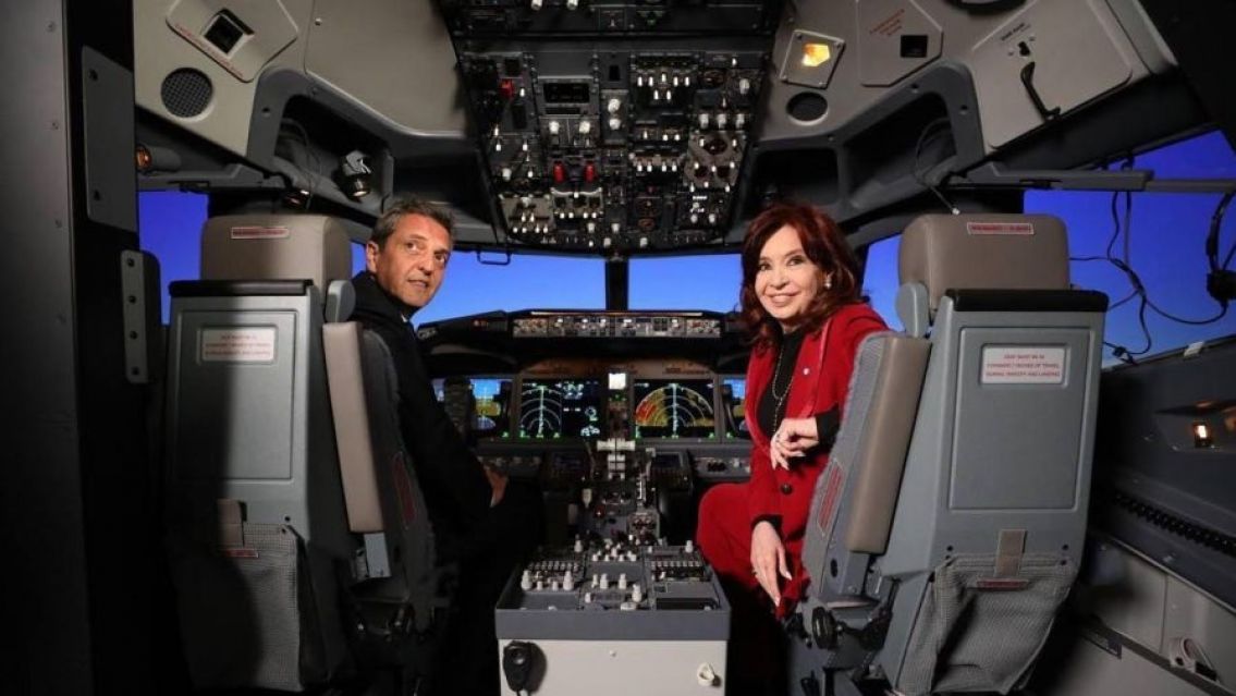 Cristina junto a Massa, atendi� al FMI y pidi� un "simulador de presidentes"