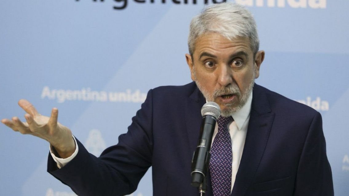 Juje�os repudian la presencia "golpista" de An�bal Fern�ndez en la provincia