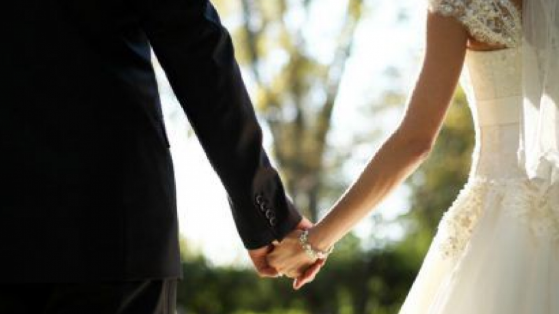 Anses paga por única vez un bono de $40.000 a parejas: cómo cobrarlo