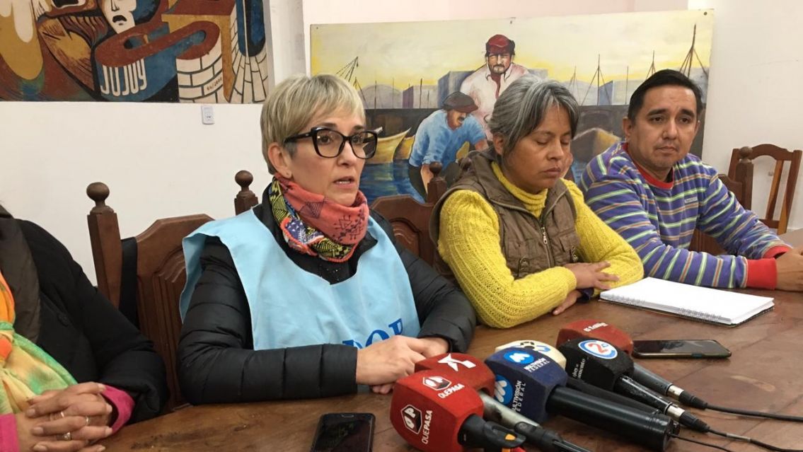 Docentes juje�os endurecen la protesta y anunciaron una nueva marcha