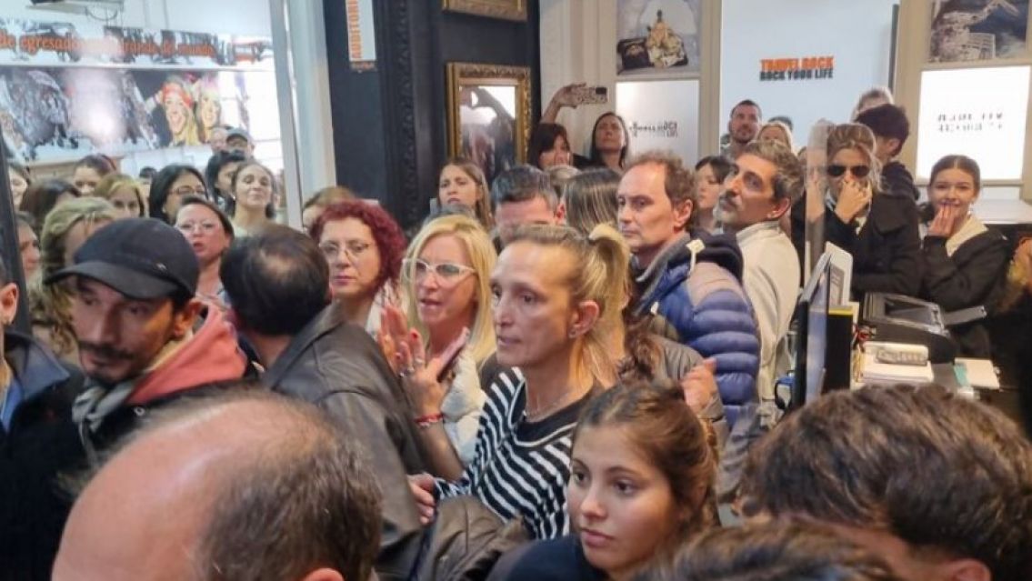 Incidentes en Travel Rock: Denuncian que les cancelaron el viaje por cuarta vez