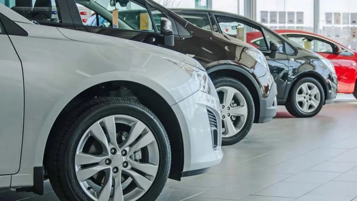 Ajustar�n el impuesto a los autos de lujo tras las PASO: qu� marcas lo deber�n pagar