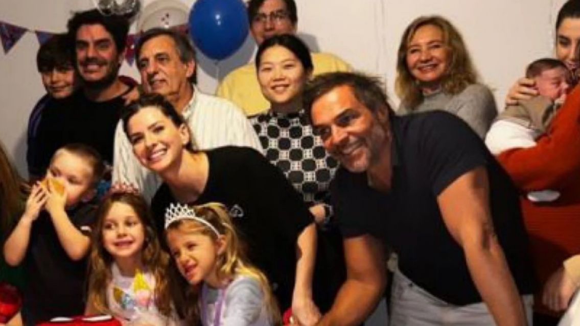 La China Suárez compartió una foto de Magnolia con Ana, la hija de Pampita y García Moritán