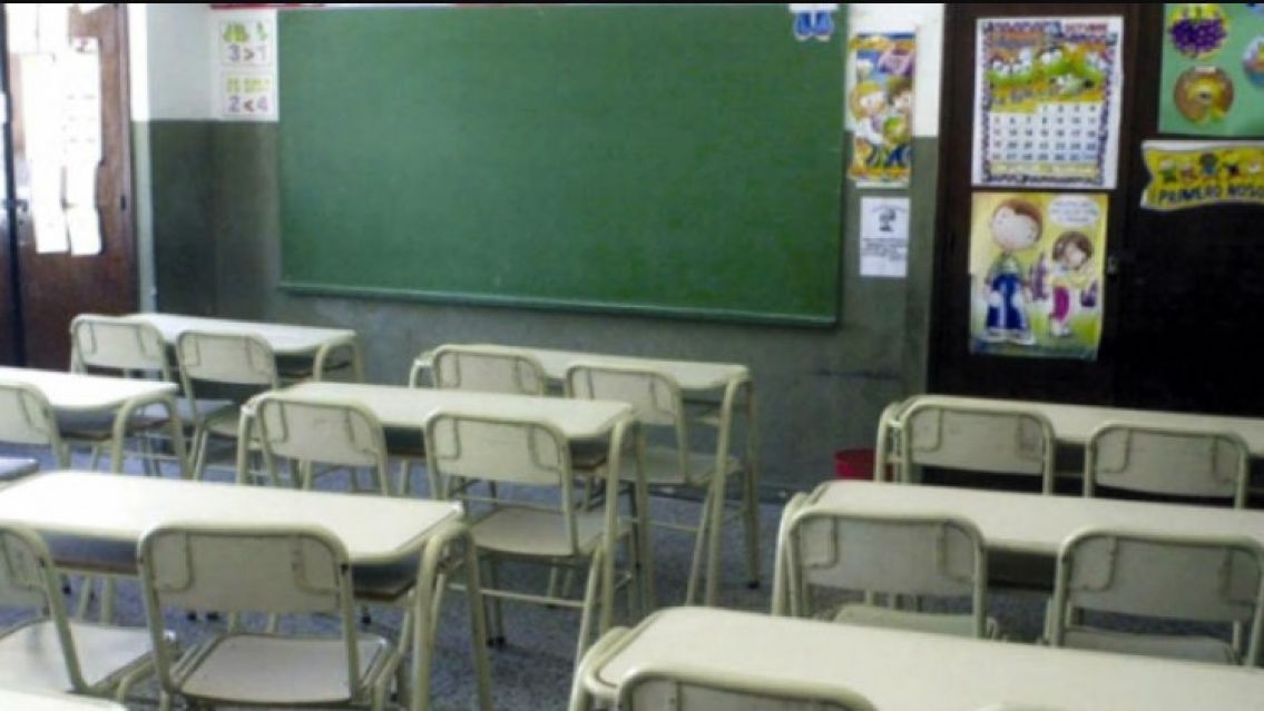 Cay� la profe m�s trucha: varios confiaron en ella y era una mentira