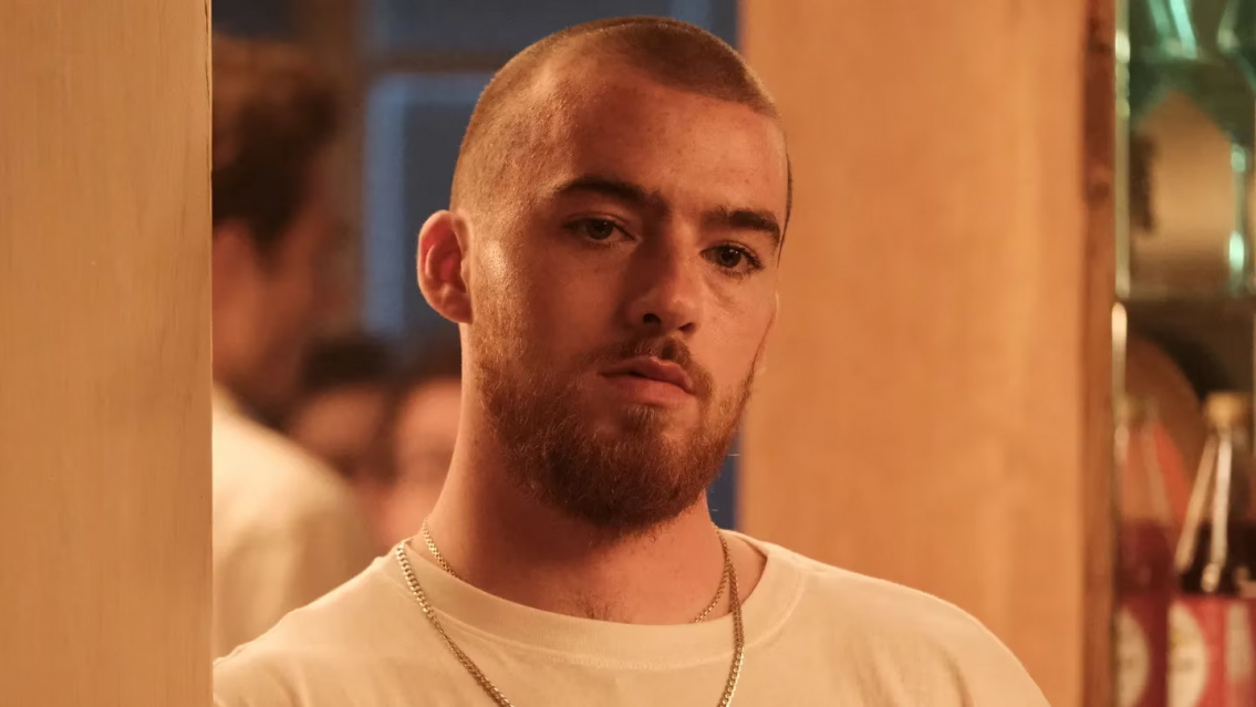 "Estaba con", revelan detalles íntimos del actor que decidió darle fin a su vida