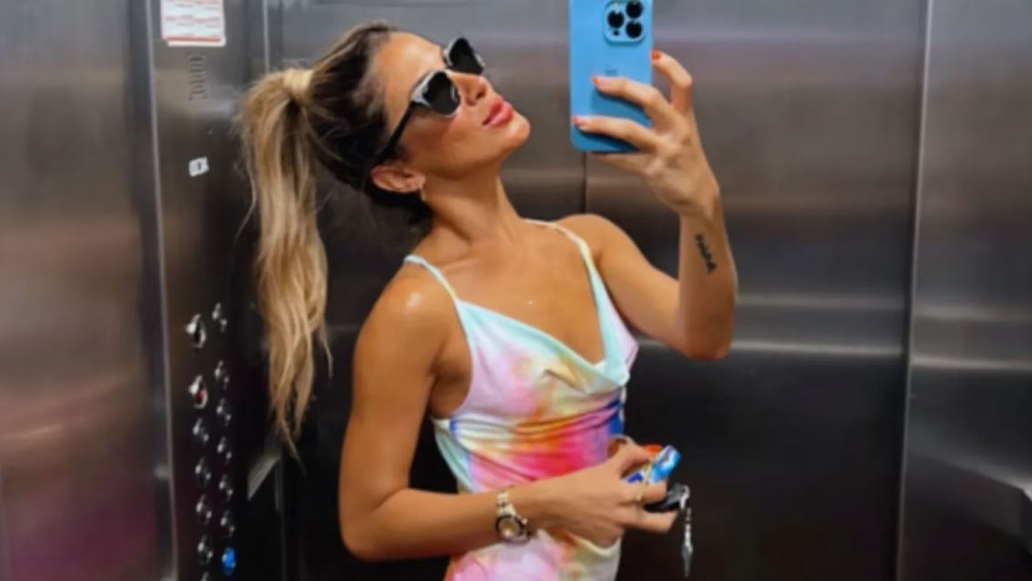 Tuvieron una cita, ella le dijo algo que lo incomod� y termino todo mal: "Se par� y..."