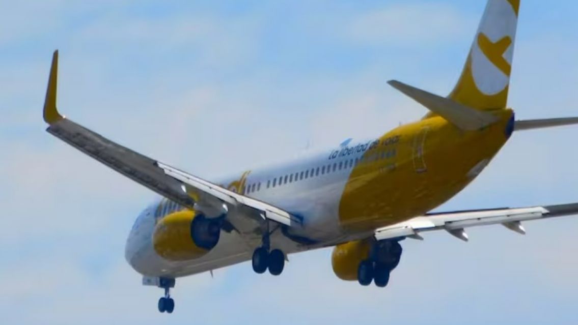 Murió un hombre en un avión que viajaba de Bariloche a Córdoba