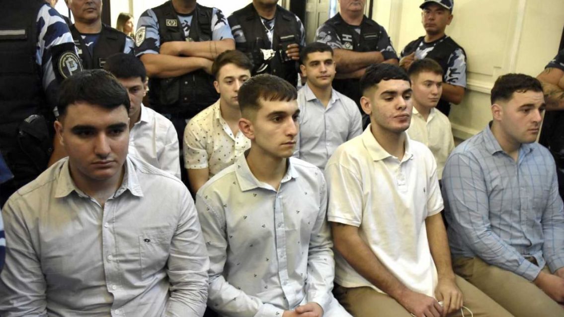 Podr�an bajarle la condena a los rugbiers condenados por el caso de Fernando B�ez Sosa