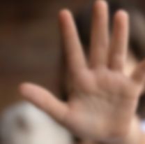 Polic&iacute;a acusado de hacerle cosas horribles a su hija y subirlo a los estados de WhatsApp: fue detenido