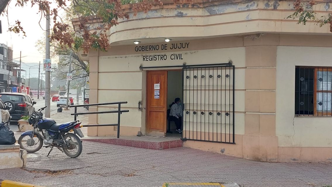 Tiempo extra para retirar el DNI en Jujuy: así trabaja el Registro Civil