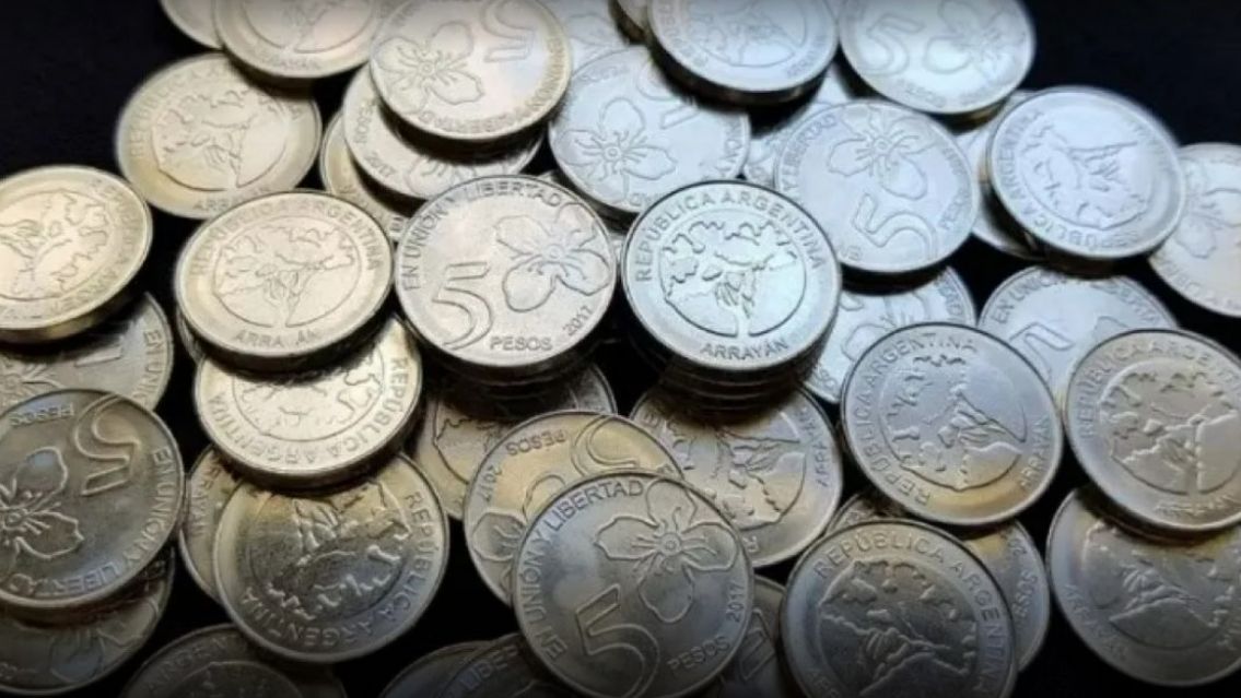 Antes que salgan de circulación: éstas monedas de $5, se venden a $50000