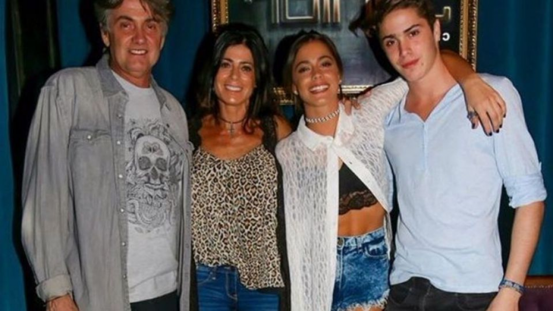 Esc�ndalo por la estafa de la mam� de Tini a una persona ciega. Grave denuncia