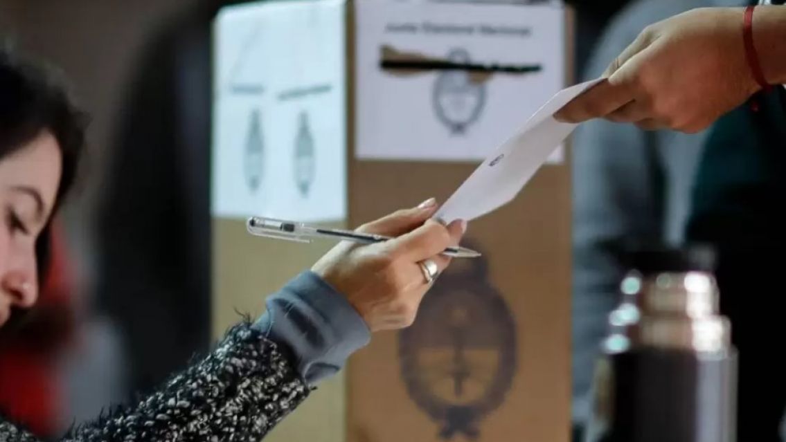�Los extranjeros pueden votar hoy en Argentina?