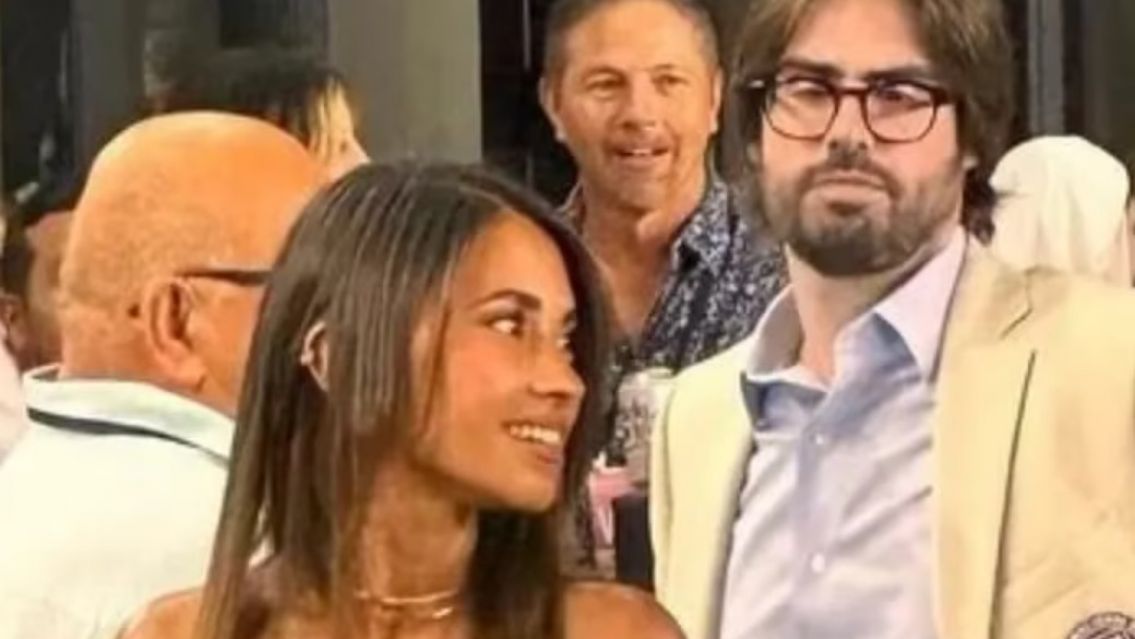 Esc�ndalo en el club de Messi: Empleado de Bekcham se pas� con Antonella