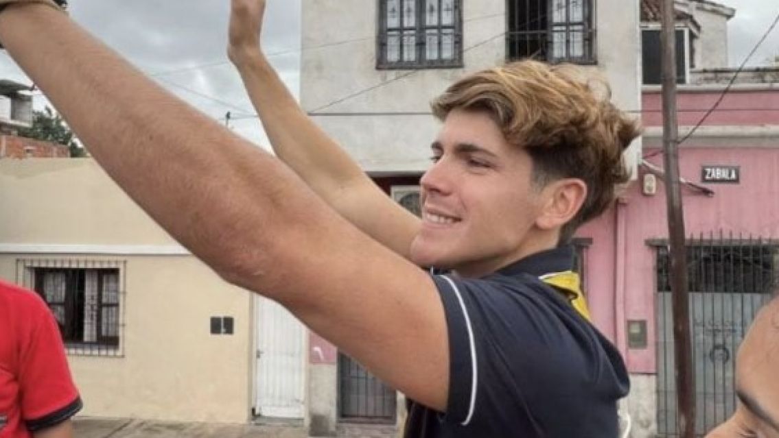 Fue votar y se encontr� con la boleta de Marcos Ginocchio [HAY FOTO]