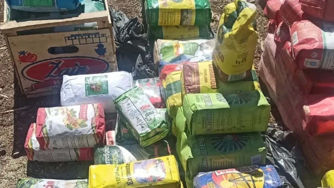 "Prohibida Su Venta": Polémica por los alimentos que encontraron en los cortes de ruta