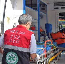 Juje&ntilde;o dorm&iacute;a y su esposa le clav&oacute; un cuchillo en la gamba