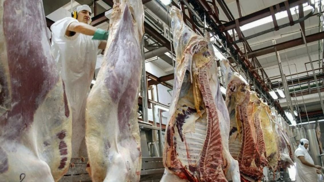 Ahora el Gobierno desmiente suspensi�n de exportaciones de carne
