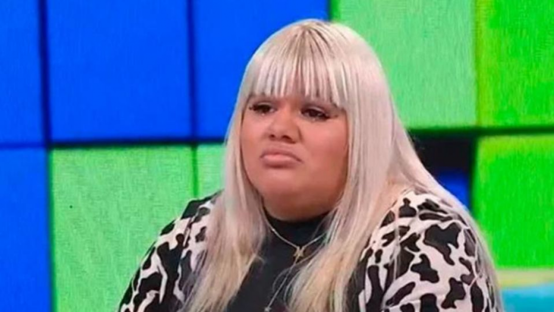 More Rial sorprendió borrándose un tatuaje. Los detalles detrás de su decisión