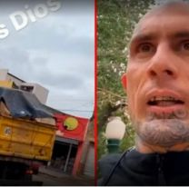 El cantante de Ke Personaje llen&oacute; un cami&oacute;n de juguetes y sali&oacute; a repartirlos