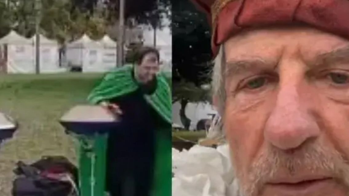 Pablo Alarc�n act�a a la gorra en una plaza: "Necesito ganar guita para vivir"