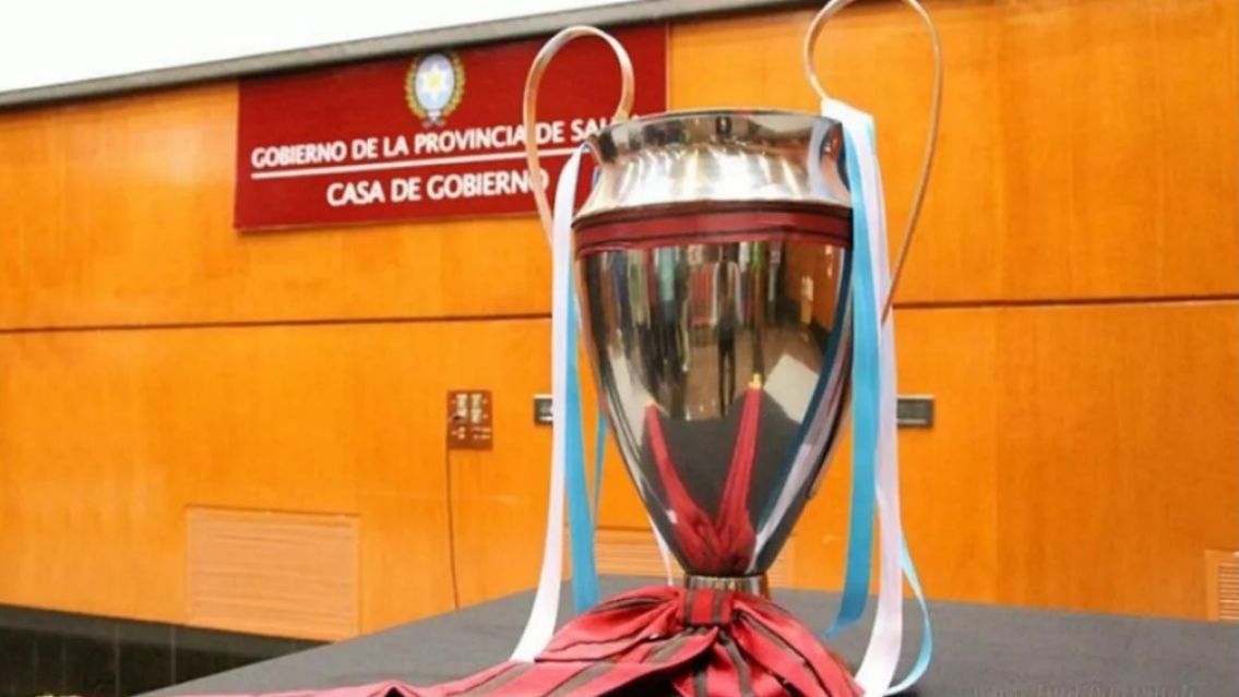 Se juega la final de la 'Champions norte�a' entre salte�os y juje�os