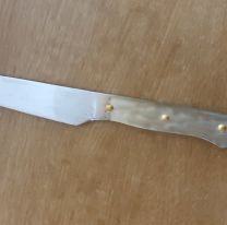 Conmoci&oacute;n: un hombre de 60 a&ntilde;os fue apu&ntilde;alado mientras dorm&iacute;a