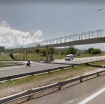 Jujeño no usó la pasarela y un auto lo atropelló: Siempre lo mismo