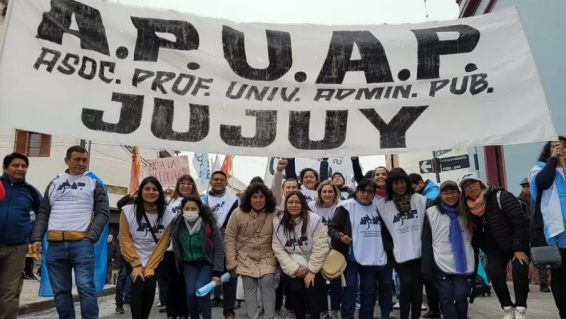 Profesionales de la administración pública solicitan la reapertura de paritarias en Jujuy